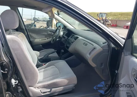 1999 Honda Accord Lx z USA, uszkodzony, nr VIN JHMCG665XXC005602